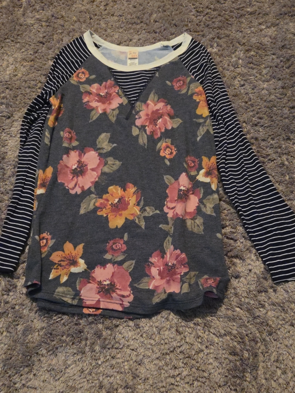 7th Ray Light Blue and White Knit Top with Signature Label